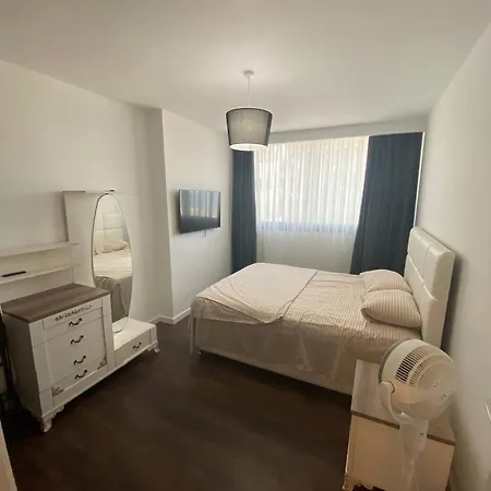 Apartman Grand Sapphire Casino And Residents Trikomo